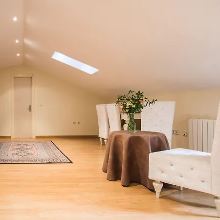 호텔 Ii Virrey 엘부르고데오스마