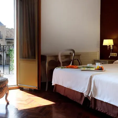 Hotel Ii Virrey 4*