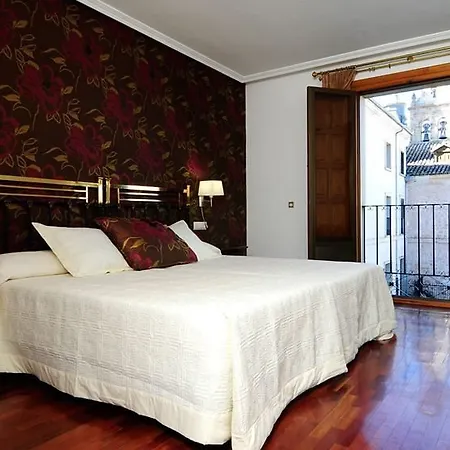 호텔 Ii Virrey 엘부르고데오스마