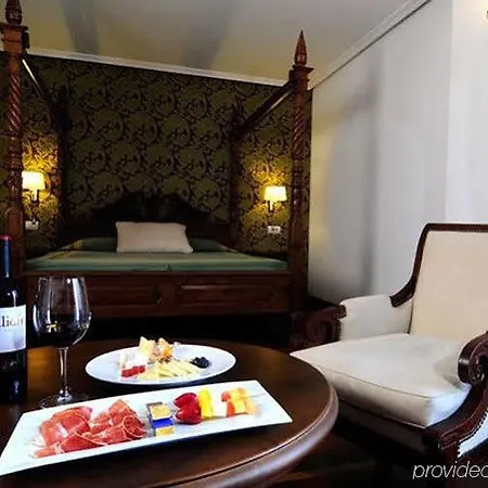 호텔 Ii Virrey 엘부르고데오스마